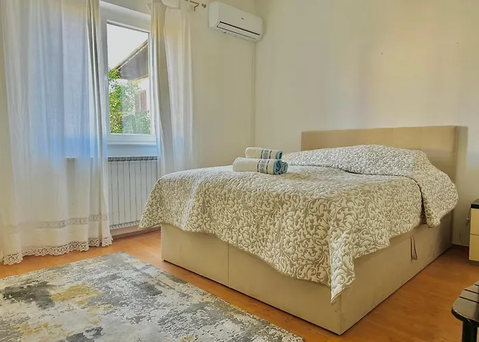 Seafront Captain 公寓