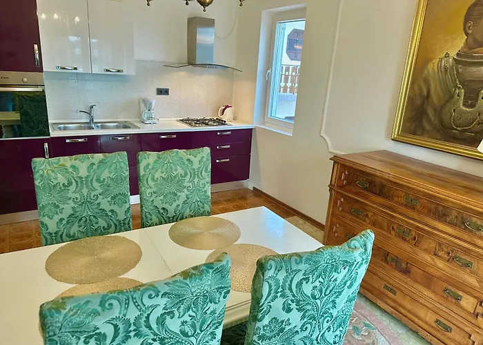 Seafront Captain 公寓 *